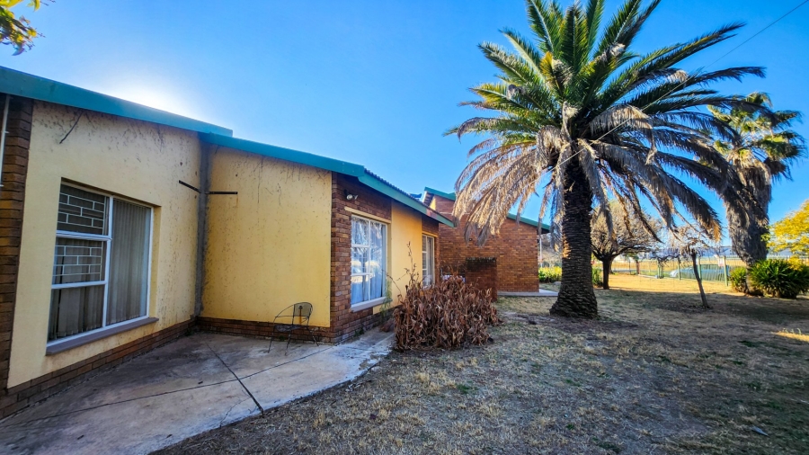 3 Bedroom Property for Sale in La Hoff North West